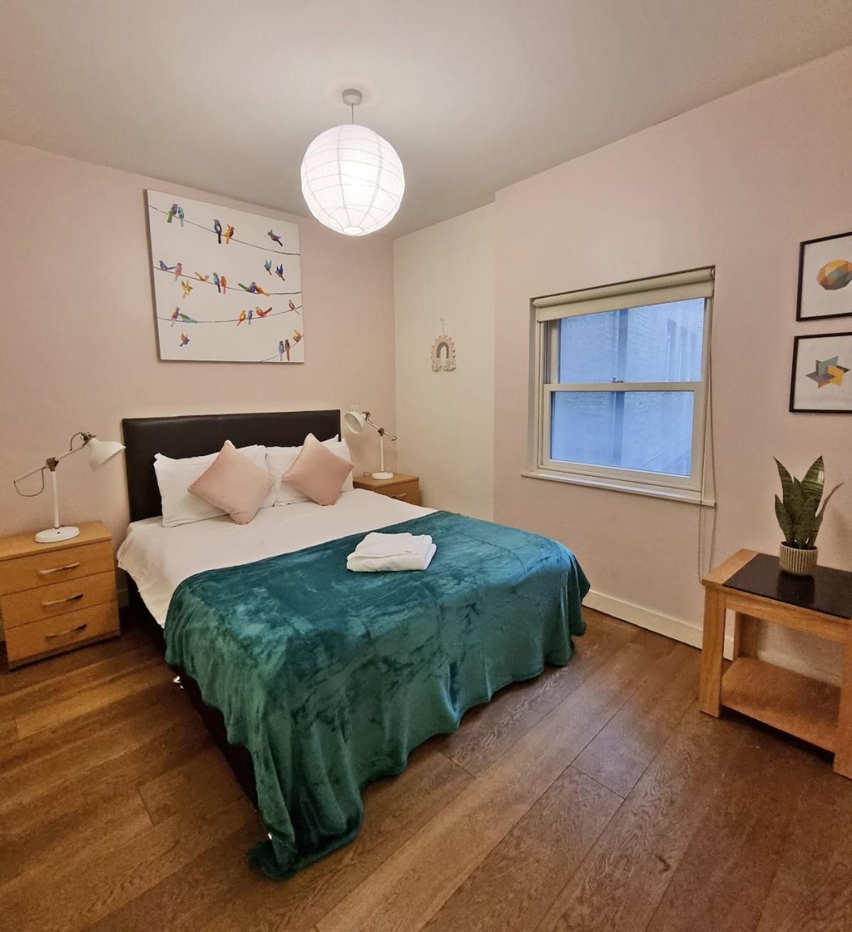 Centre Flat Near Sights Londra